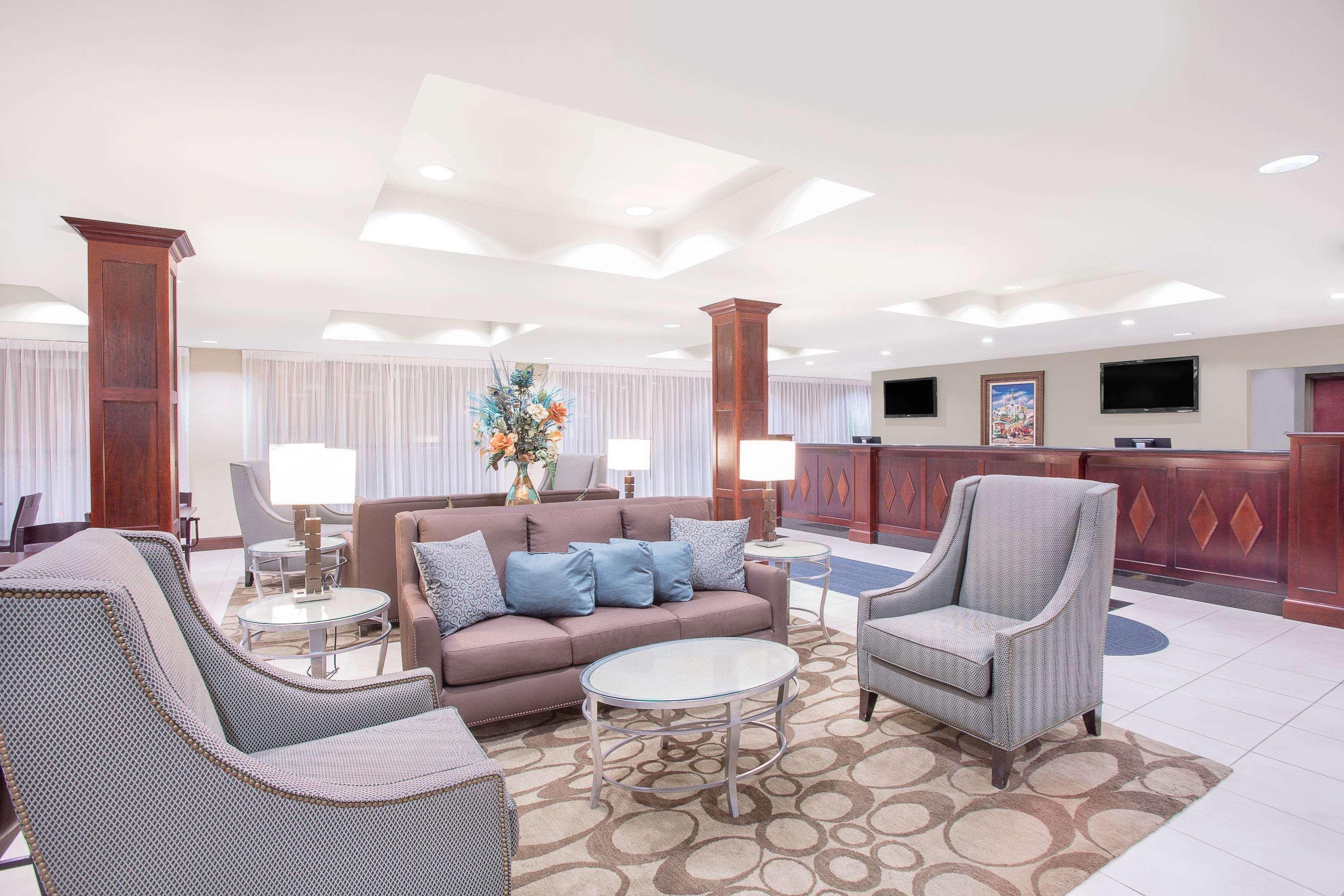 Holiday Inn Express - Gulfport Beach By Ihg Exterior foto